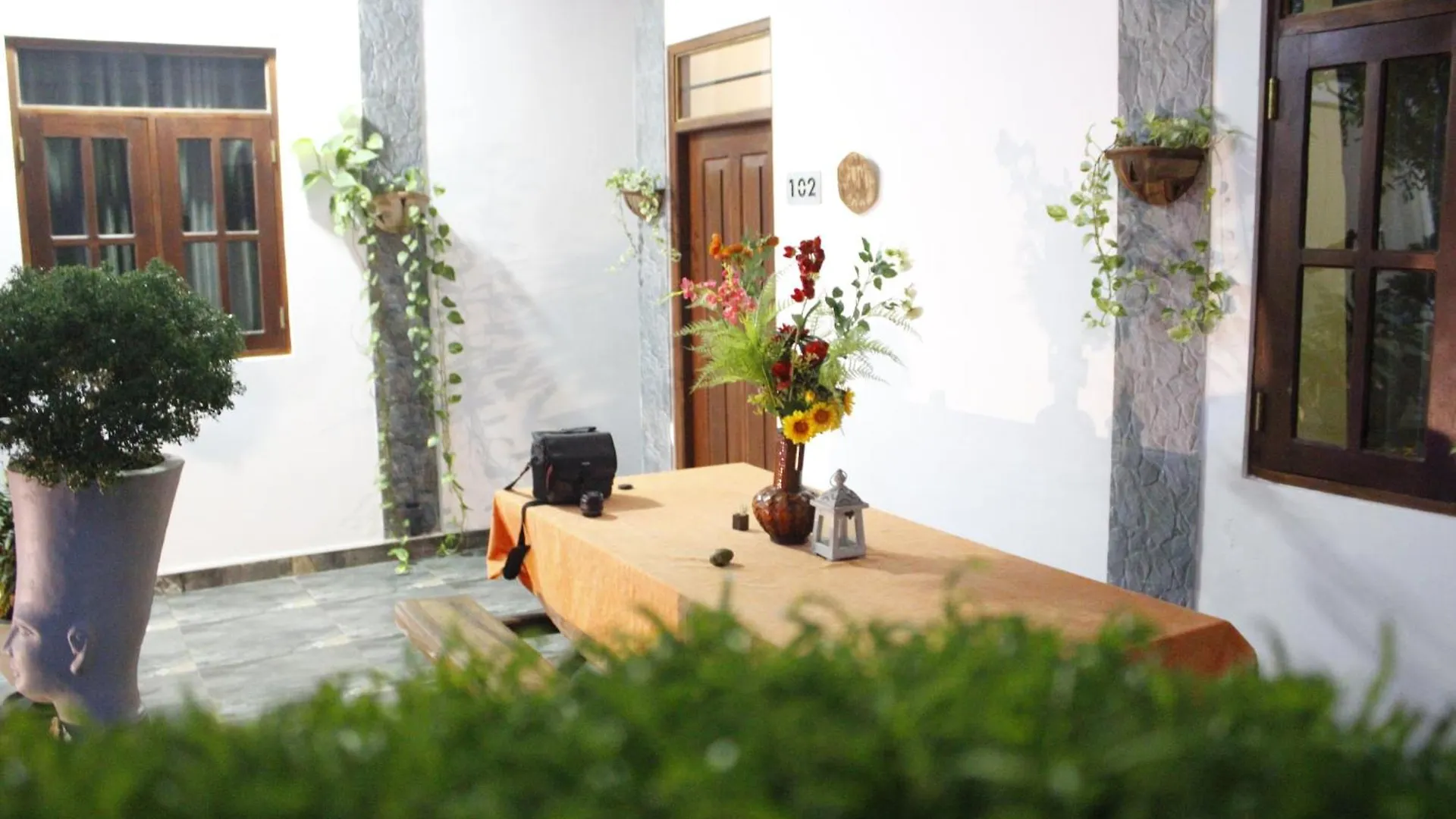 Bed & Breakfast Airport J Dream Resort Dewamottawa