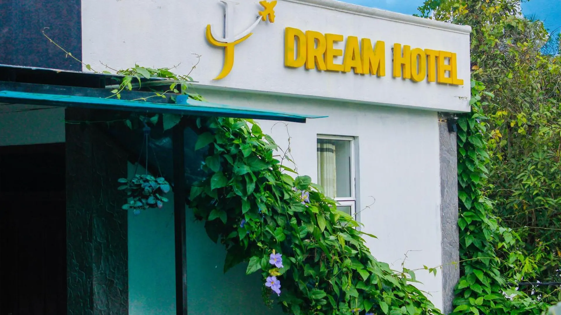 Airport J Dream Resort Dewamottawa 0*,