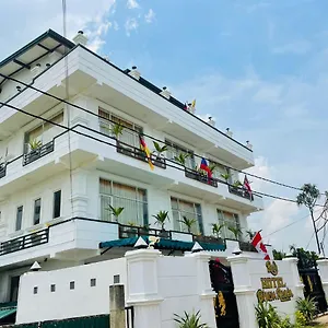 Hotel Bivon Reach By Travel Corners, Uswetakeiyawa